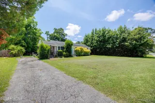 602 Seminole Trail, Jacksonville, NC 28540 – photo 4: 602SeminoleTrail(4)