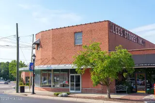 124 W Main Street, Aberdeen, NC 28315 – photo 3: 3 124 W Main Exterior