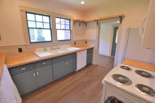 220 S Howell Street, Rocky Mount, NC 27804 – photo 8: DSC_0069_4573