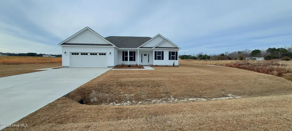 639 Bright Harvest Drive, Maysville, NC 28555 – photo 1 of 8: 1000002636
