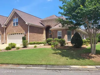 8251 Stenton Drive NE, Leland, NC 28451 — 4-bedroom townhome in Compass Pointe, Leland, NC, photo 2 of 49