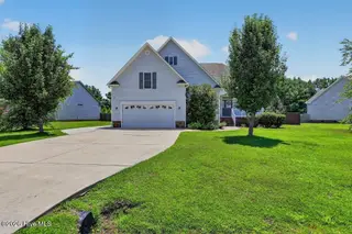 125 Mom Lane, New Bern, NC 28562 – photo 5: IMG_0692