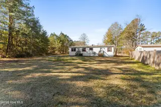 780 Skipper Street NE, Leland, NC 28451 — 3-bedroom manufactured home in Green Acres, Leland, NC, photo 6 of 47: shniderproductions.com-6