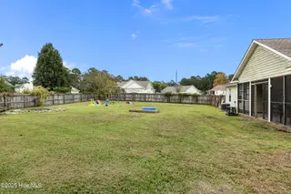114 Trailwood Drive, Hubert, NC 28539 – photo 24: Fenced Backyard