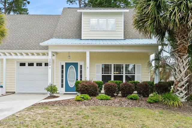 100 Painted Bunting Court, Hampstead, NC 28443