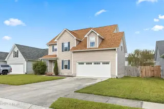 316 Providence Drive, Jacksonville, NC 28546 – photo 2: 2