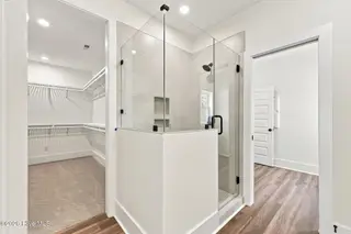 132 Pine View Boulevard, Beaufort, NC 28516 – photo 12: Primary Bath & Closet