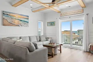 452 E Fourth Street, Ocean Isle Beach, NC 28469 – photo 7: 8-web-or-mls-CAMMediaLLC.com (70 of 75)