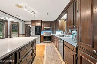 2904 Mills Road, Greenville, NC 27858 — 4-bedroom home, Greenville, NC, photo 9 of 61: 39-web-or-mls-BLS_0185-edit