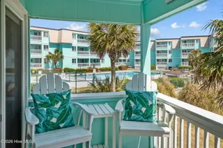 301 Commerce Way 138, Atlantic Beach, NC 28512 – photo 22: Close to pool