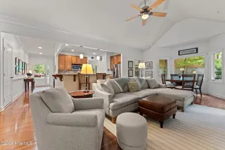 150 Lamplighter Village Drive, Pinehurst, NC 28374 – photo 11: 40-web-or-mls-DSC04421