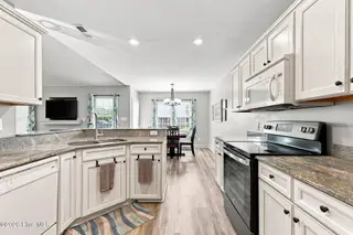 101 Anglers Way, Beaufort, NC 28516 – photo 7: Kitchen