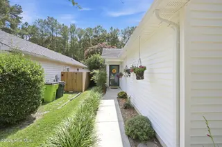 3703 Elizabeth Avenue, New Bern, NC 28562 – photo 6: 34-web-or-mls-0C0A8784
