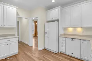 8724 Sedgley Drive, Wilmington, NC 28412 – photo 12: Kitchen