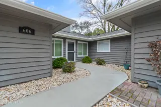 606 Camellia Lane, Sunset Beach, NC 28468 – photo 5: Entry