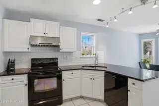 3026 Weatherby Court, Wilmington, NC 28405 — 3-bedroom home in Northchase, Wilmington, NC, photo 11 of 40: 14_3026_weatherby_ct_014