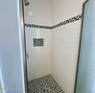 618 N Shore Drive, Surf City, NC 28445 – photo 13: IMG_2551