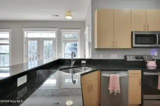 715 N 4th Street Apt 205, Wilmington, NC 28401 – photo 12: 715N4thStreet205-12