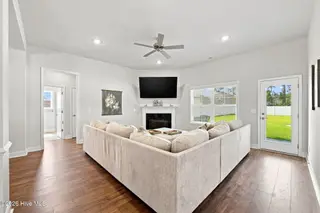 1001 Dynamic One Drive, New Bern, NC 28562 – photo 7: 7) 75373-6a7e07bcbc193
