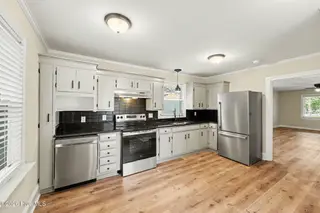 733 Cedarbrook Drive, Rocky Mount, NC 27803 – photo 4: Kitchen