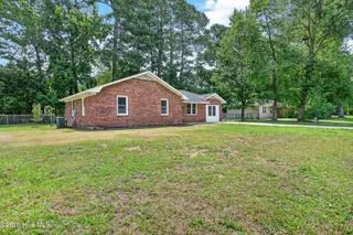 416 Kenwood Drive, Jacksonville, NC 28540 – photo 3