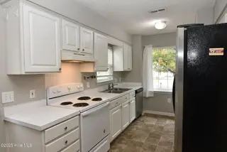 122 Arbor Drive, Greenville, NC 27858 – photo 3: _DSC3808