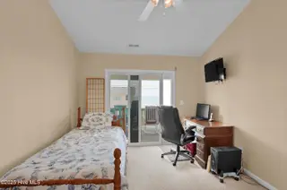 2305 S Shore Drive, Surf City, NC 28445 – photo 19: 034_6g8a7656_45
