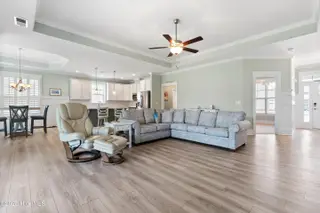 7000 Sevilleen Drive SW, Ocean Isle Beach, NC 28469 – photo 17: S Living room 1
