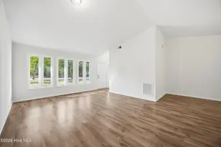 118 Fletcher Place, Greenville, NC 27858 – photo 3: Living room 1