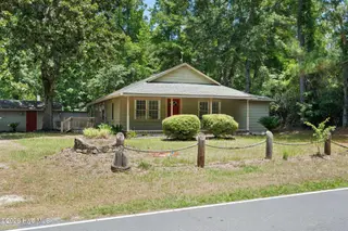 390 Varnamtown Road SW, Supply, NC 28462 — 2-bedroom home, Supply, NC, photo 4 of 56