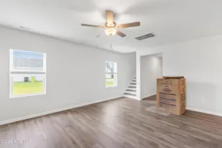 517 Sandy Hollow Drive, Jacksonville, NC 28540 – photo 12: DreamFinders Inventory Homes-60