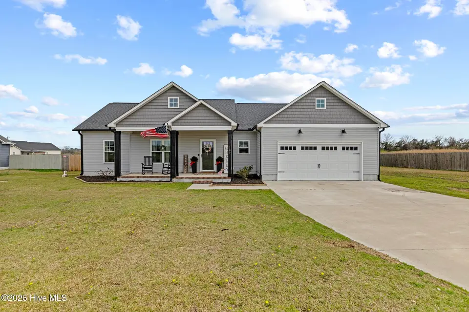 107 Fowler Manning Road, Richlands, NC 28574 – photo 1 of 30: 425A8972