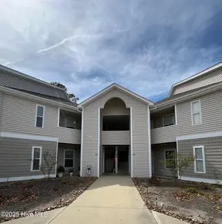 413 Commerce Avenue Unit D, Morehead City, NC 28557 – photo 5: 413 Commerce Ave Unit D