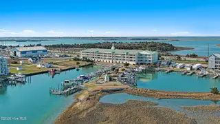 212 Old Causeway Road 107 & B13 Slip, Beaufort, NC 28516 — 3-bedroom condo in Morgan Creek Landing, Beaufort, NC, photo 11 of 49: Morgan Creek Landings 107