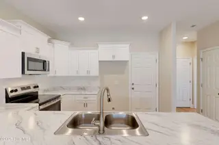 209 Sandpiper Place, Holly Ridge, NC 28445 – photo 6: 209 Sandpiper Place - Interiors - Edited