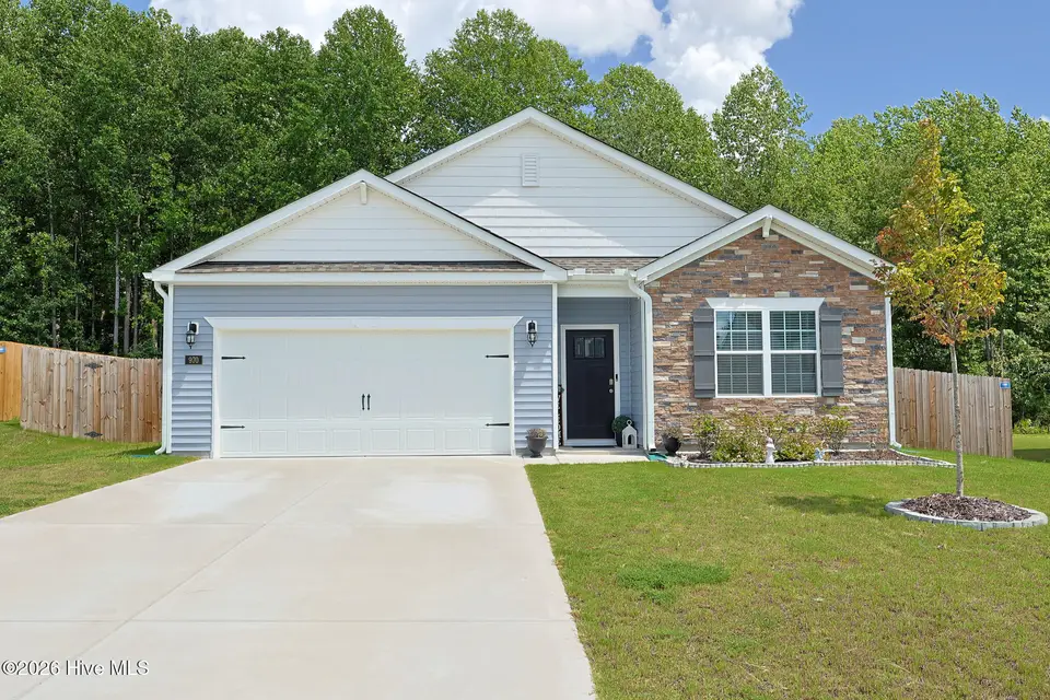 970 Ocean Court, Carthage, NC 28327 – photo 1 of 26: Front View