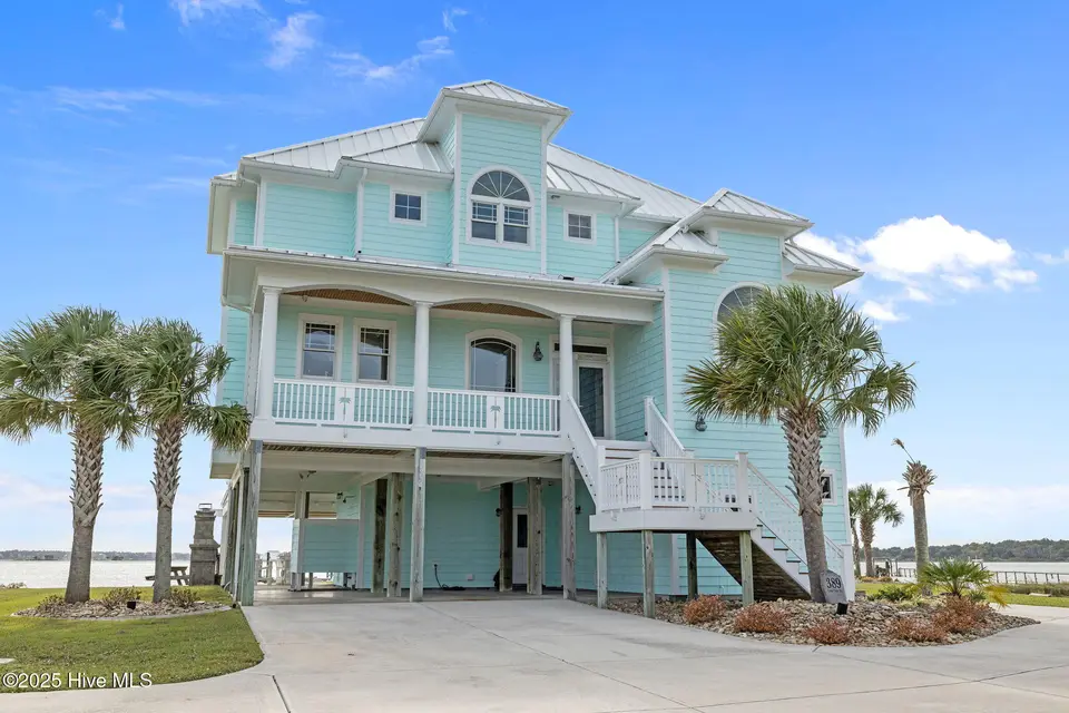 389 Live Oak Road, Newport, NC 28570 – photo 1 of 52: 1 389 Live Oak Road