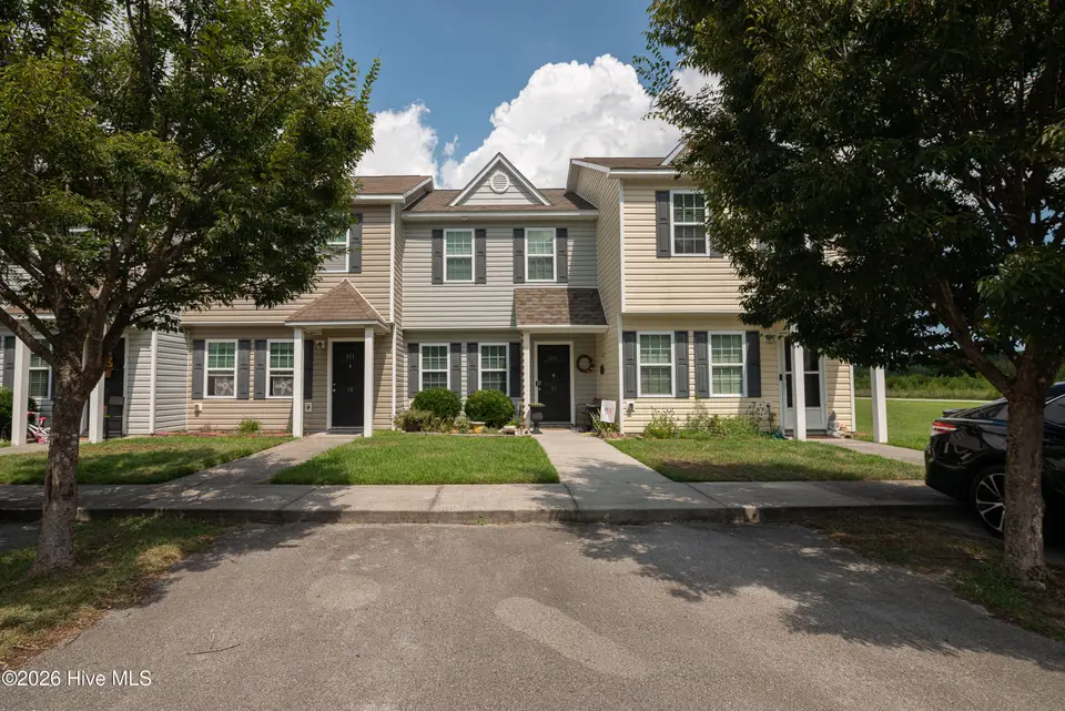 311 Burley Drive 11, Hubert, NC 28539 – photo 1 of 38