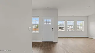 211 Lake Tyler Drive, New Bern, NC 28560 – photo 2: 31-web-or-mls-DSC_2160