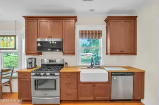 2013 Adams Street, Wilmington, NC 28401 – photo 12: 14_2013adamsst_00014