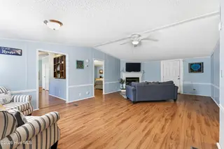 5723 Green Swamp Road NW, Ash, NC 28420 — 3-bedroom manufactured home, Ash, NC, photo 9 of 39