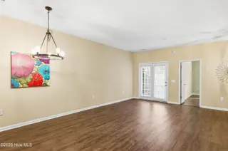 1600 Sturdivant Drive Apt 28, Wilmington, NC 28403 – photo 4: 004_1600_studivant_drive-4_464