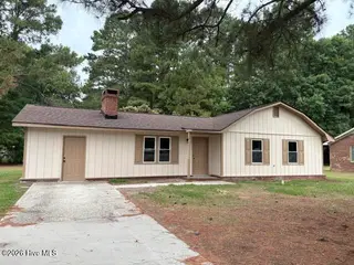 1316 Manchester Road, Kinston, NC 28504 – photo 1: Front