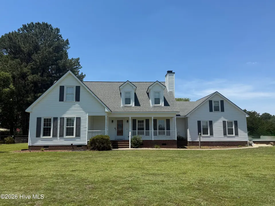 1837 Nc 111 Highway N, Goldsboro, NC 27530 – photo 1 of 28: IMG_1338