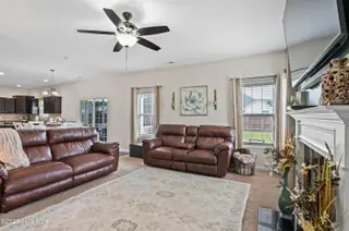 138 Cavalier Drive, Jacksonville, NC 28546 – photo 15: 15