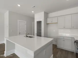 4233 Allsbrook Lane Unit 1059, Leland, NC 28451 – photo 11: Allsbrook42053kitDRHL33A8452CR-008-025-1