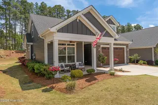 174 Holly Springs Court, Southern Pines, NC 28387 – photo 3: 2-web-or-mls-DSC09561