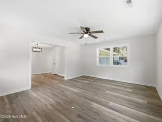 319 Lakewood Drive, Jacksonville, NC 28546 – photo 6
