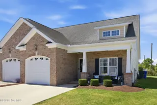 2528 Brookville Drive B, Greenville, NC 27834 – photo 2: 22-web-or-mls-img_0008