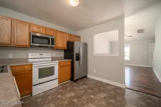 700 Streamwood Drive, Jacksonville, NC 28546 – photo 11